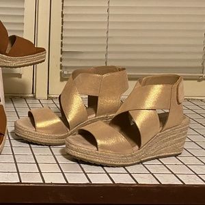 Soul Naturalizer Wedge Platform Espadrilles Leather Gold Sandals Oshay 10 Shoes